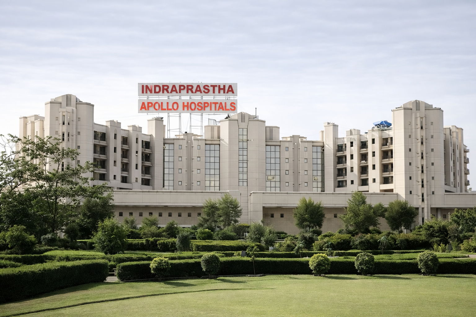 Indraprastha Apollo Hospital